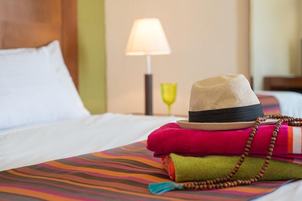 Leonardo Inn Hotel Dead Sea Ейн Бокек Екстериор снимка
