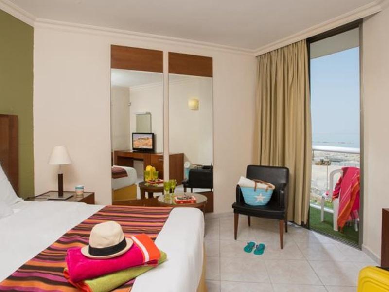Leonardo Inn Hotel Dead Sea Ейн Бокек Екстериор снимка